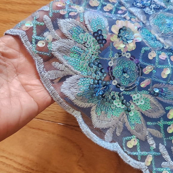 Stunning Beaded Dress NWT! - Picture 3 of 14